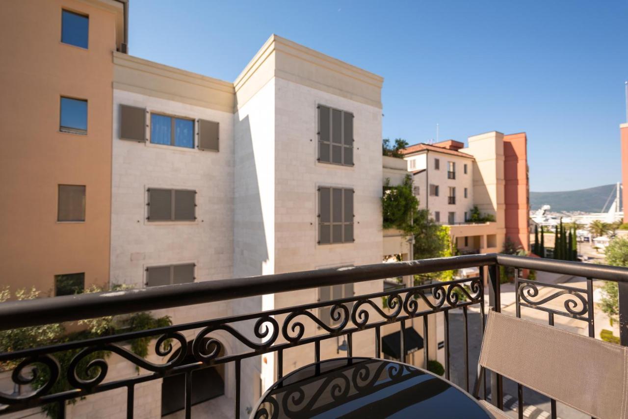 Porto Montenegro Residences Tivat Exterior foto